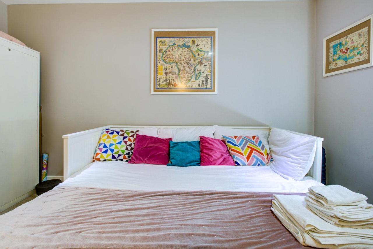 2 Bedroom Spacious In The Heart Fulham Appartement Londres