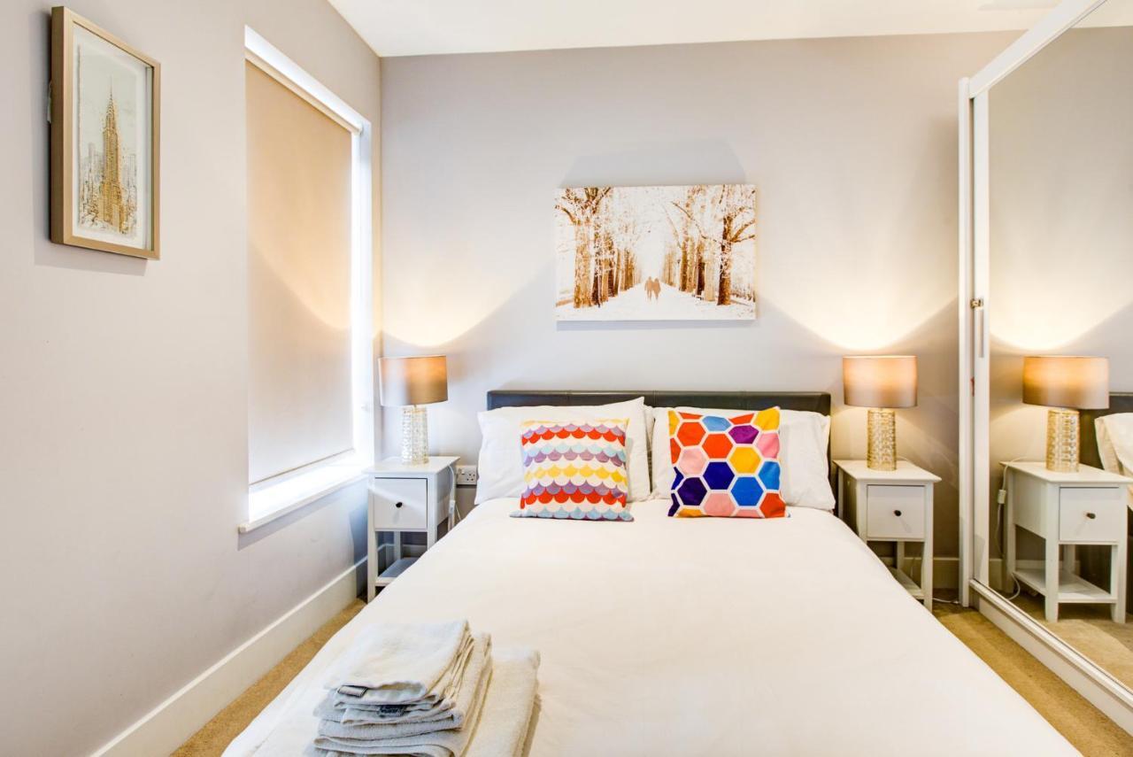 Apartamento 2 Bedroom Spacious In The Heart Fulham
